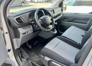 Peugeot Traveller 11