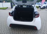 Toyota Yaris 13