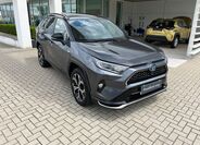 Toyota RAV4 8