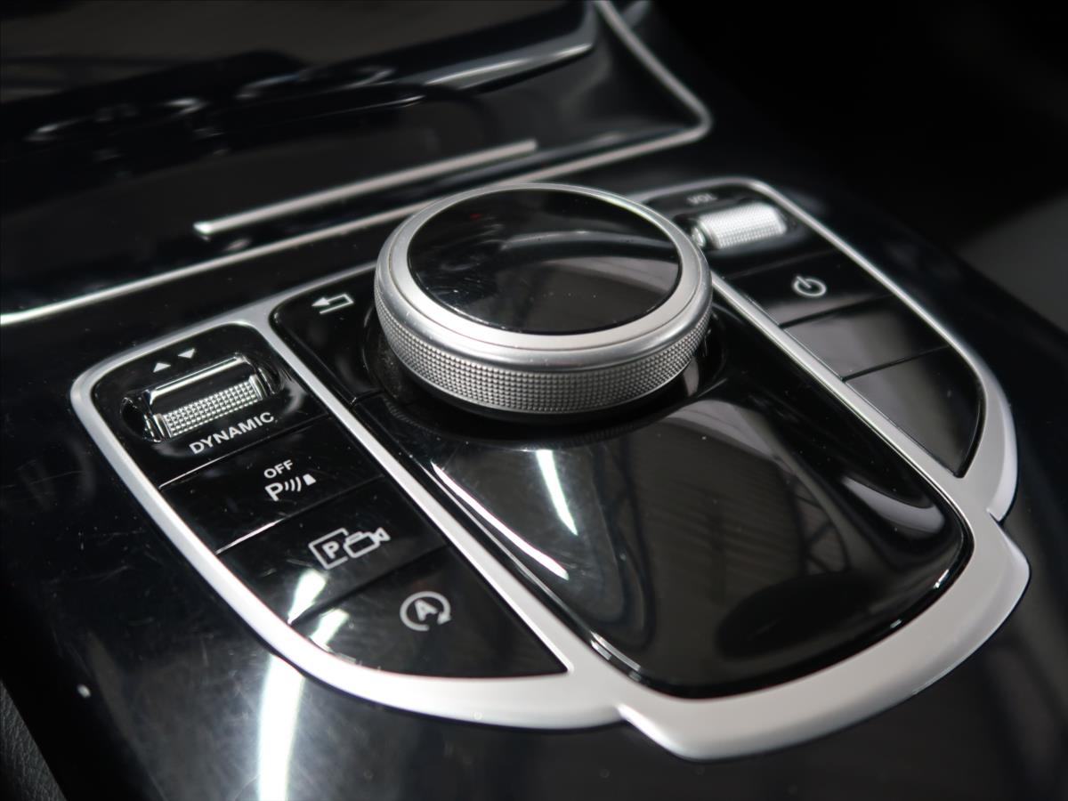 Mercedes-Benz Třídy C