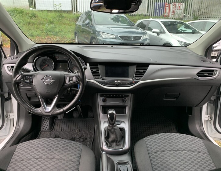 Opel Astra 10