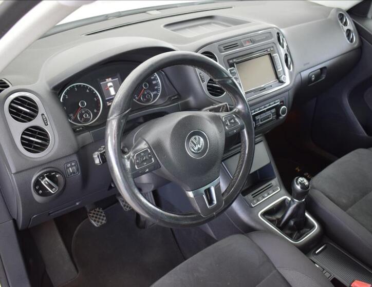 Volkswagen Tiguan 10