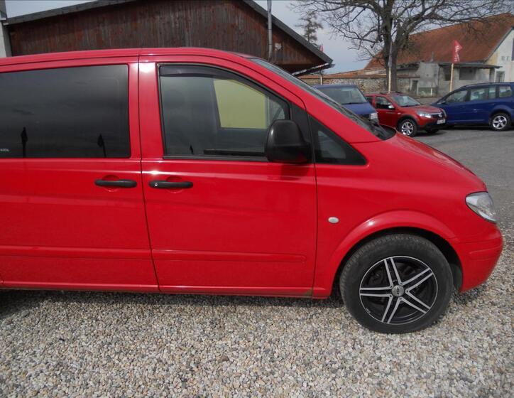 Mercedes-Benz Vito 4