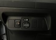 Toyota Auris 12