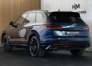 Volkswagen Touareg 2