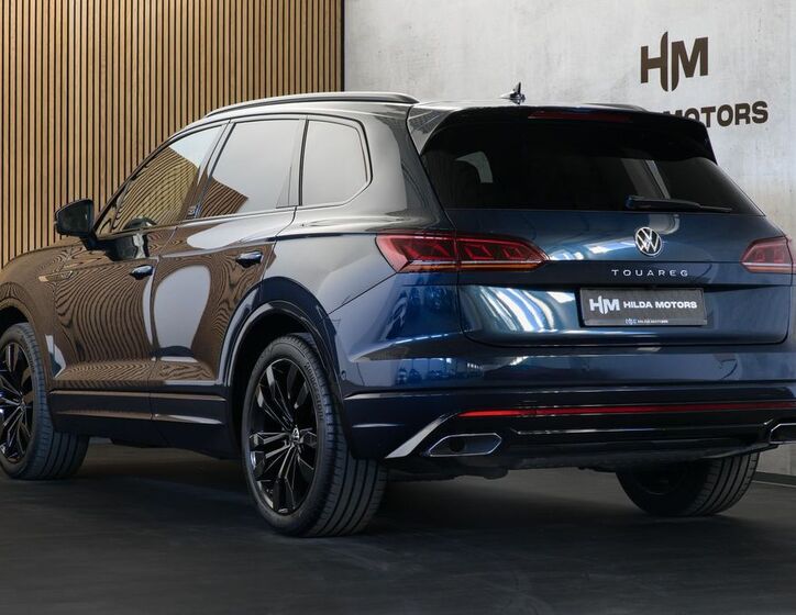 Volkswagen Touareg 2