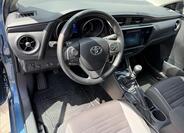 Toyota Auris 7