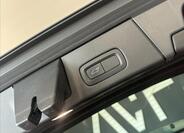 Volvo V90 17