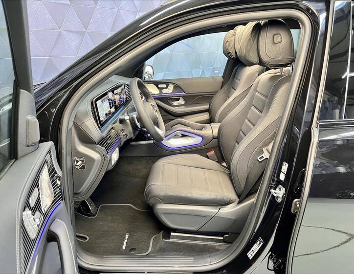 Mercedes-Benz GLS 10