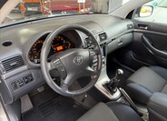 Toyota Avensis 9
