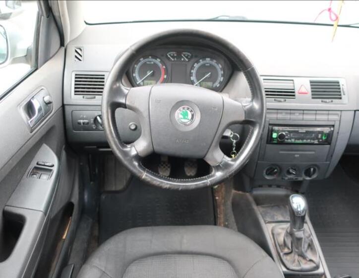 Škoda Fabia 10