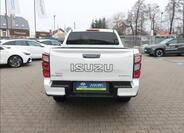 Isuzu D-Max 6