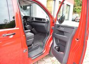 Volkswagen Multivan 15