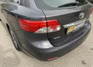 Toyota Avensis 10