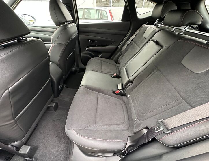 Hyundai Tucson 16