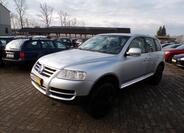 Volkswagen Touareg 2