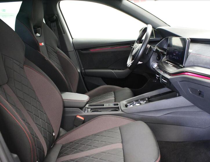 Škoda Octavia 12