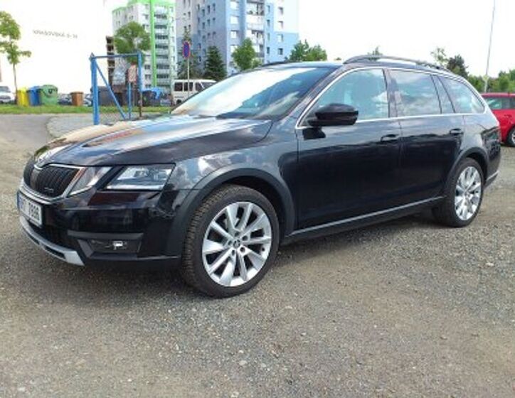Škoda Octavia 1