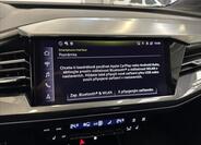 Audi Q4 9
