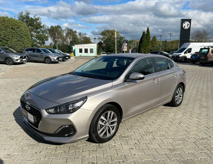 Hyundai i30 6
