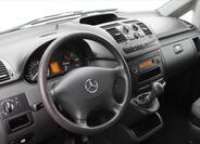 Mercedes-Benz Vito 13