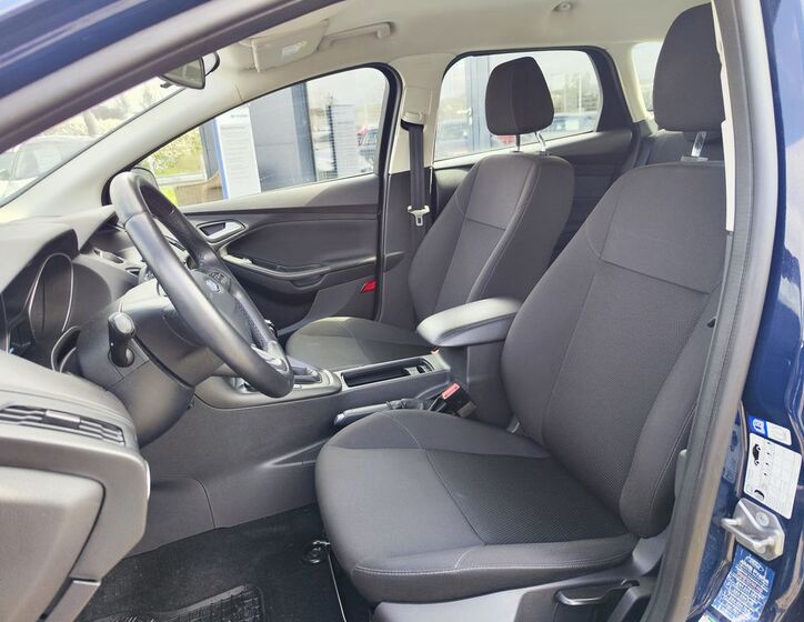 Ford Focus 12