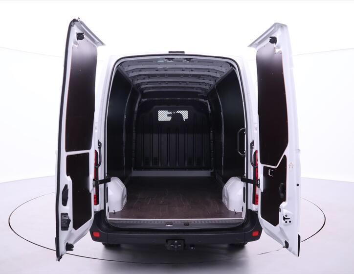 Renault Master 9