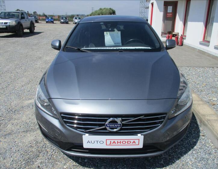 Volvo V60 2