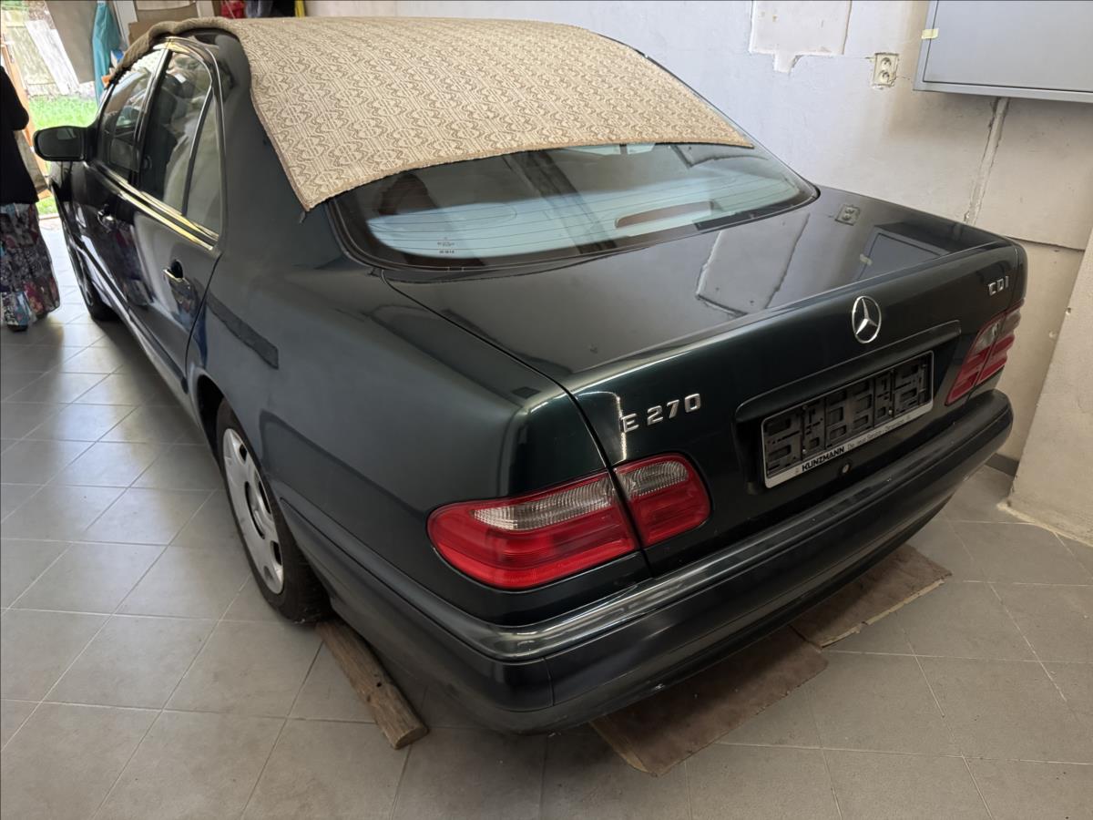 Mercedes-Benz Třídy E