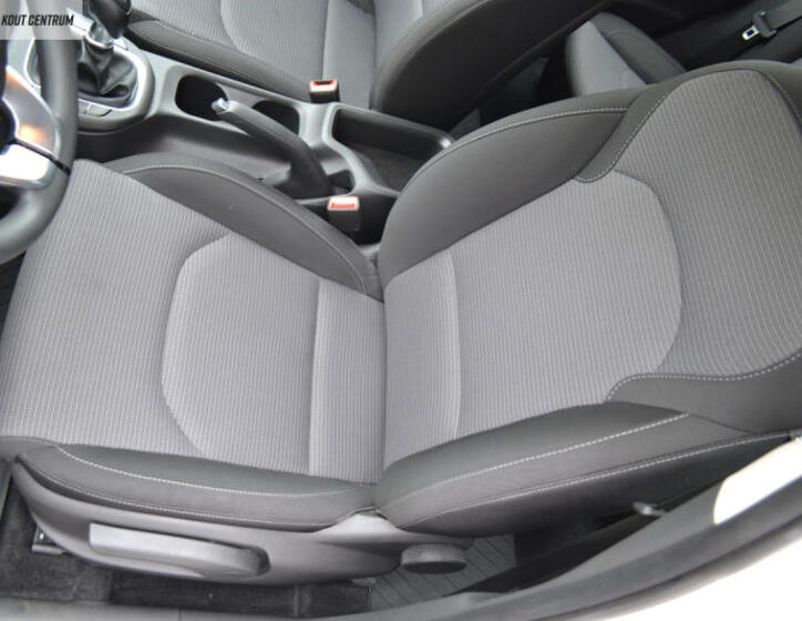Hyundai i30 19