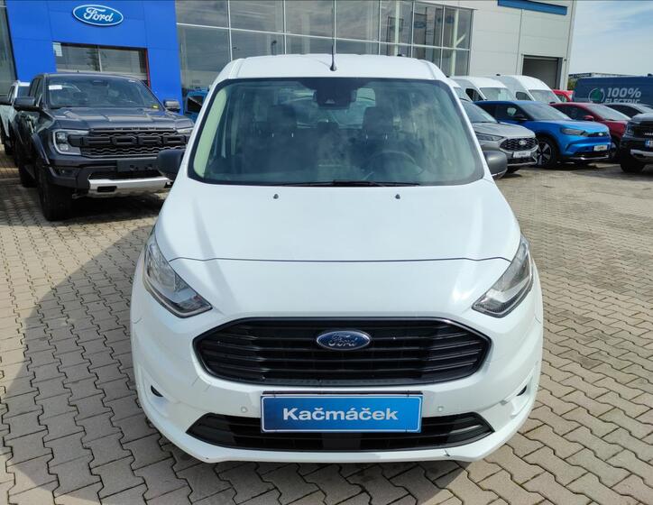 Ford Tourneo Connect 8