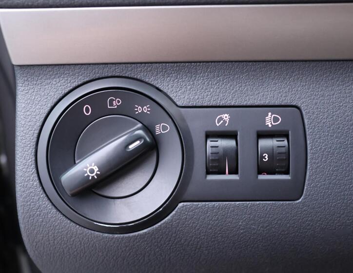 Volkswagen Touran 16