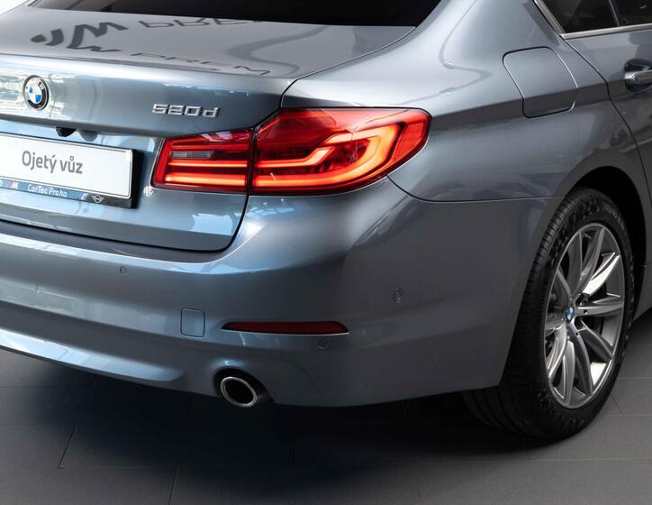 BMW Řada 5 8