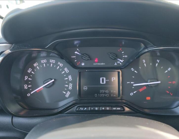 Citroën C3 8