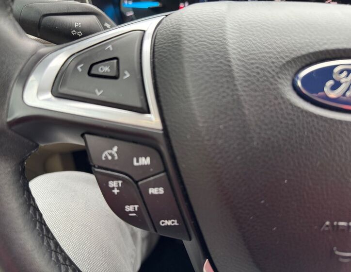 Ford Mondeo 17