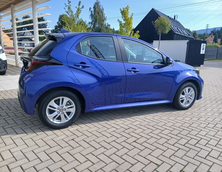 Toyota Yaris 7