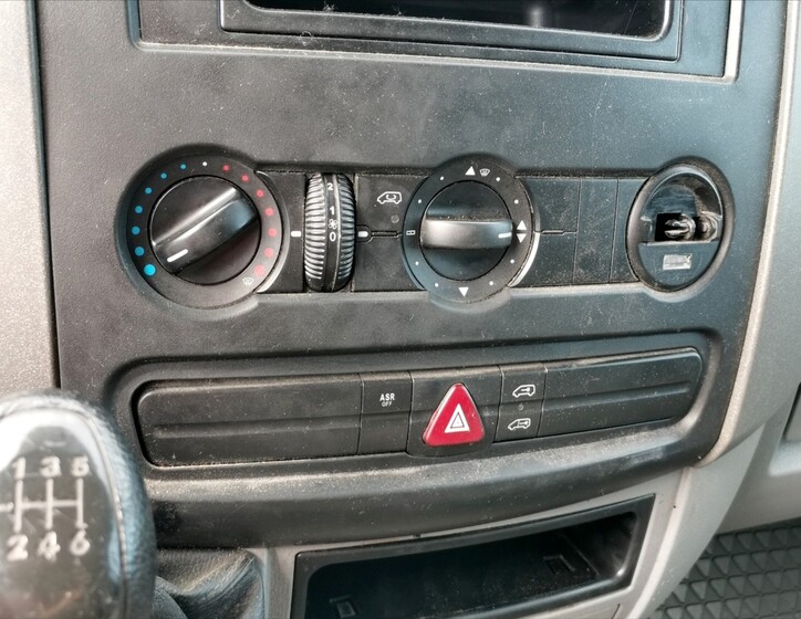 Volkswagen Crafter 10