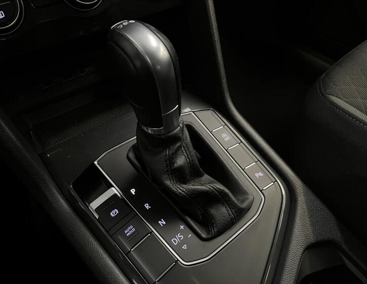 Volkswagen Tiguan 16