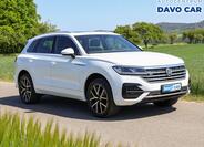 Volkswagen Touareg 1