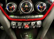 Mini Countryman 21