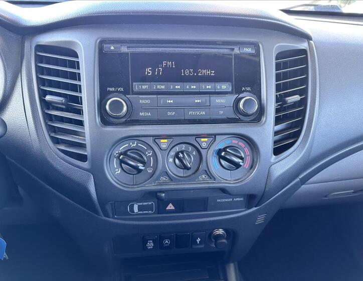 Mitsubishi L200 16