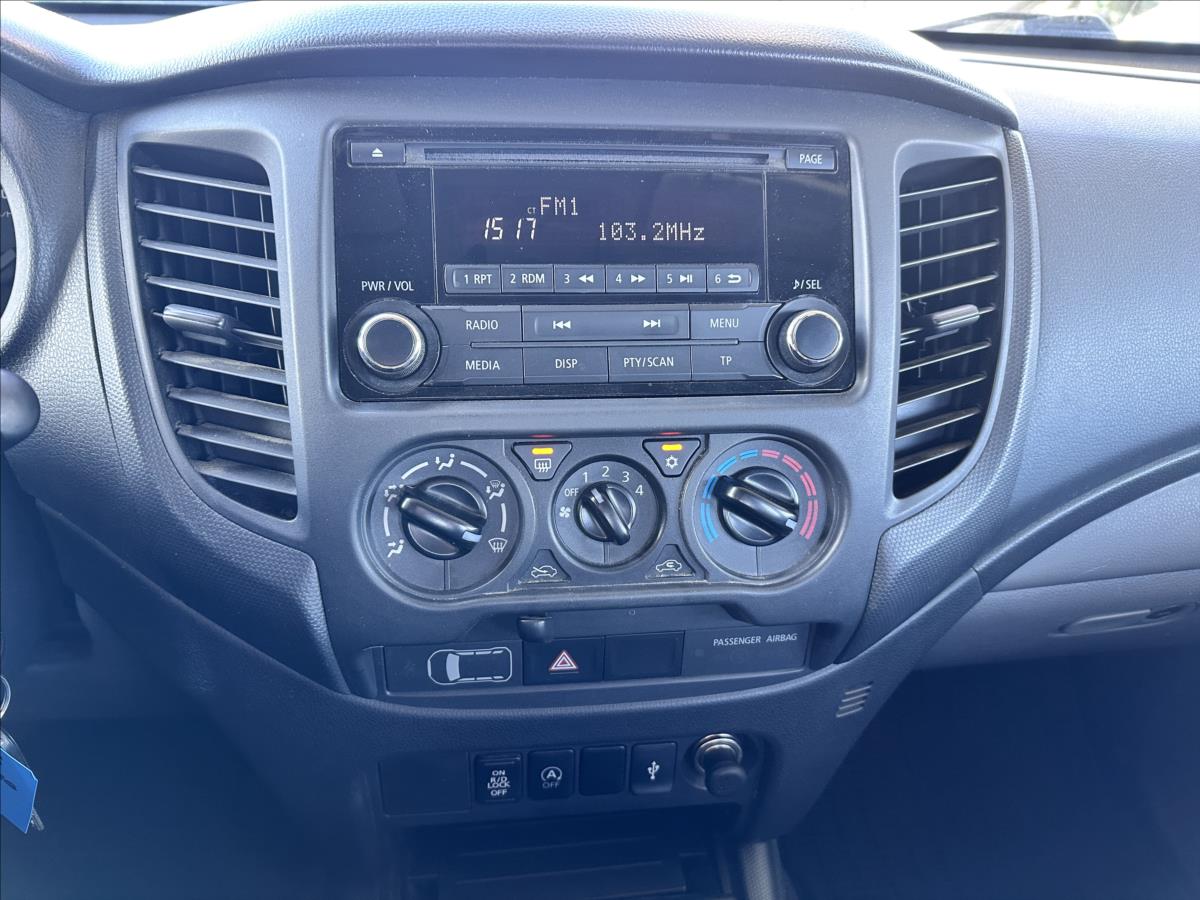 Mitsubishi L200