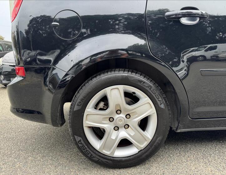 Ford C-MAX 19