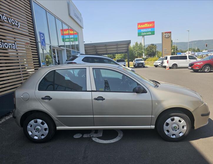 Škoda Fabia 15