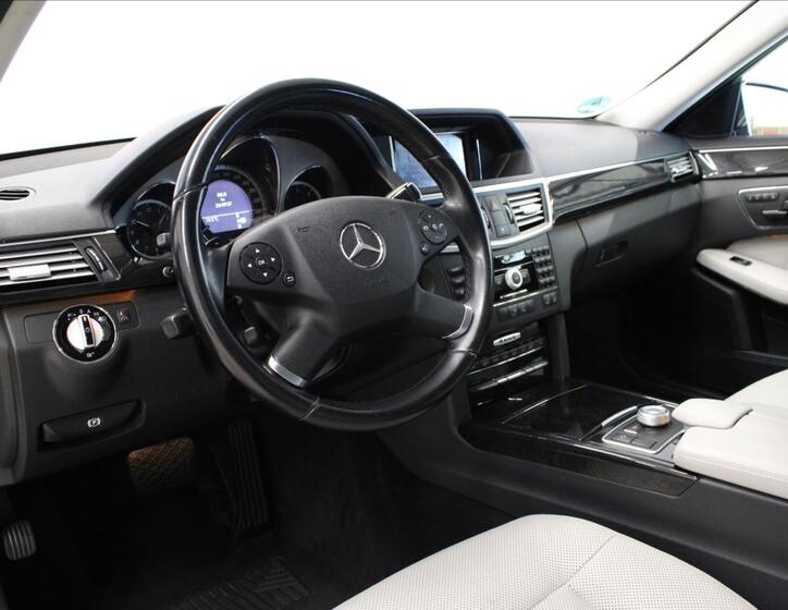 Mercedes-Benz Třídy E 10