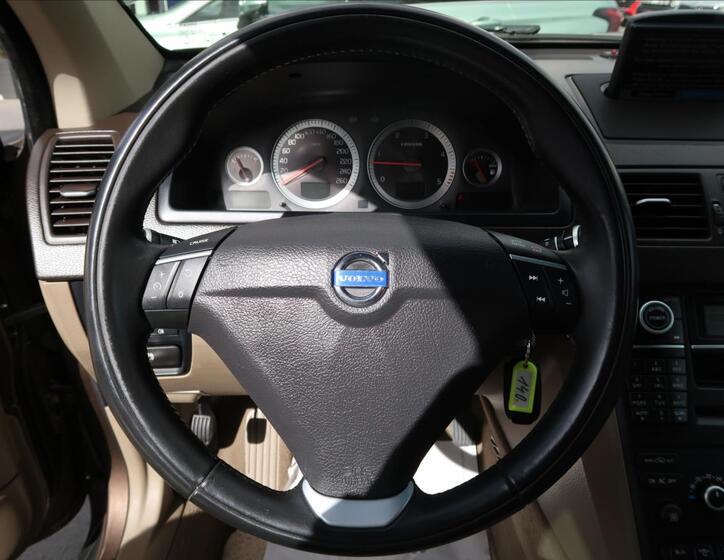 Volvo XC90 19