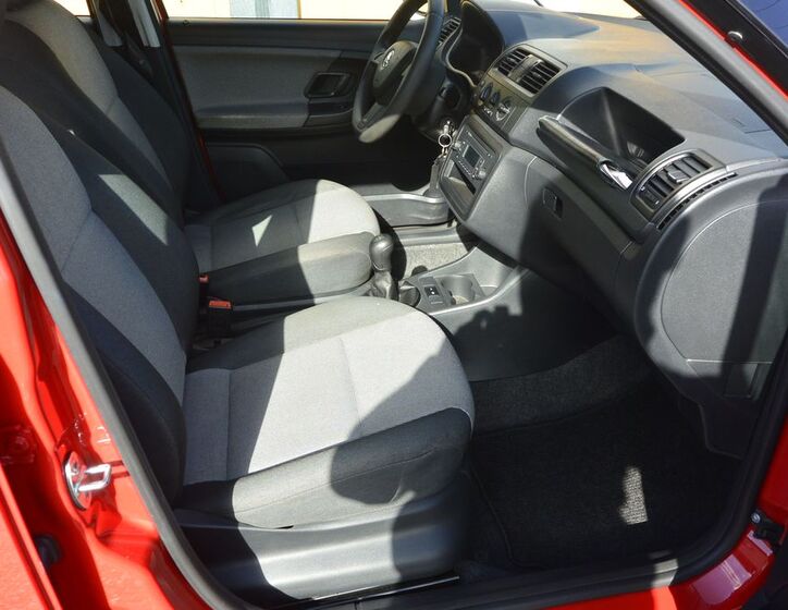 Škoda Fabia 24