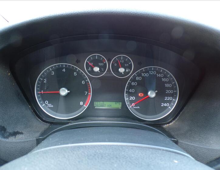 Ford Focus 8