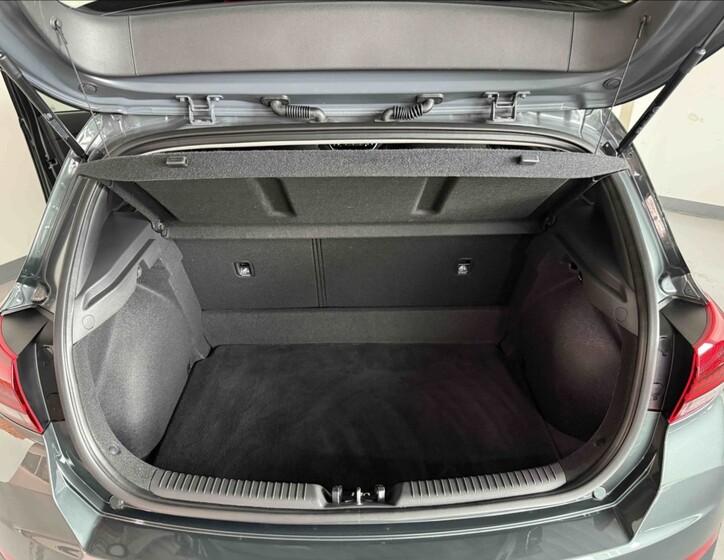 Hyundai i30 18