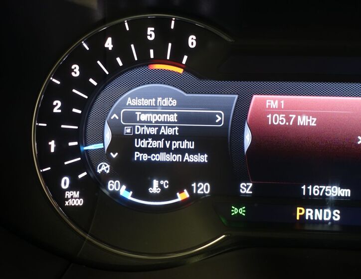 Ford Galaxy 12